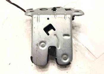 ZAMEK KLAPY TYŁ VW JETTA IV Sedan/Limuzyna