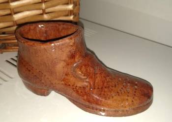 Ceramiczny bucik