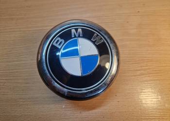 EMBLEMAT PRZYCISK OTWIERANIA KLAPY BMW 1 F20 F21 X2 F39 X4 G02 F98 7248535