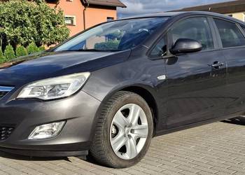 Opel Astra J 1.4 T 140 Km ,Bogata Wersja Książka Serwisowa
