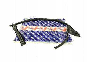 USZCZELKA DRZWI PRAWY PRZÓD FIAT BRAVO 95-98 ORI