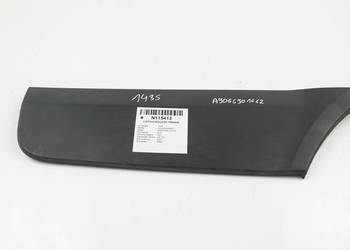 A9066901662 CRAFTER 2.5 TDI LISTWA BOCZNA PRAWA