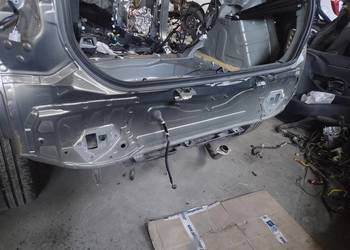 Tył Wanna Dupa Toyota Yaris Cross Hybryda Lak.6X1 Wysyłka
