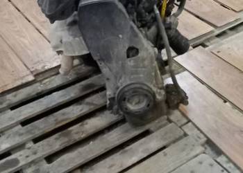 Silnik ze skrzynią audi A3 1.6 benzyna .1997r