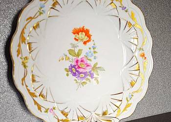 Patera porcelanowa z motywem kwiatowym, sygnowana - ,, Ilmenau ''
