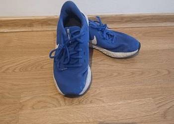 Buty do biegania Revolution 5 niebieskie 38