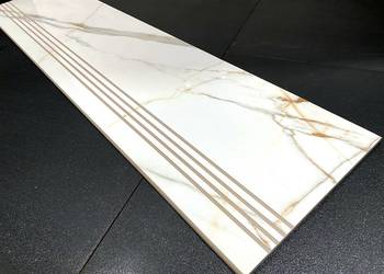 Płytki na schody Calacatta Carrara 120x30 POŁYSK