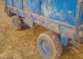 Rozrzutnik obornika dwuosiowy