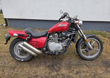 Honda vf 750 supermagna super magna 700
