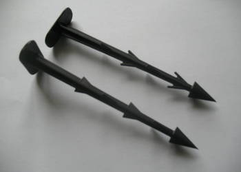 Forma - kotwice do agrowłókniny