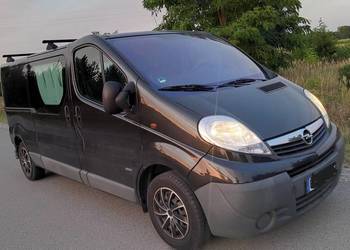 Opel Vivaro długi Long L2H1  Rok  2011  Silnik: 2.0 CDTI