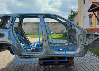 Volvo XC90 II D5 Słupek próg prawy 477-46 Volvo XC90 II D5 Słupek próg prawy 477-46