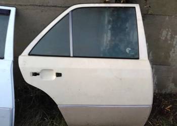 Drzwi tylne SEDAN KOMBI lewe prawe bez rdzy Mercedes W124