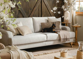 Dwuosobowa sofa rustykalna na kółkach Diana