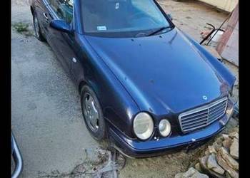 Mercedes CLK 2,0 136KM na części