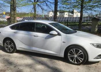Opel insignia 2019 2.0turbo benzyna 270KM automat