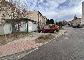 Pawilon handlowy położony w Częstochowie przy ul. Spadzistej