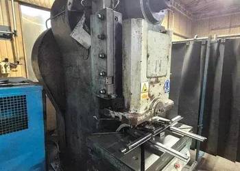 Prasa mimośrodowa ZTS KOSICE LE 160 C