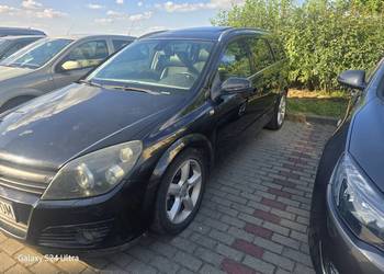 Opel Astra H z dachem panorama, xenon
