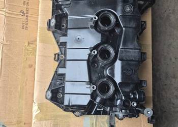 Pokrywa zaworów, odma. 1.2 puretech Peugeot 9812111980