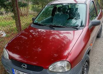 Pilnie sprzedam Opla Corsę B