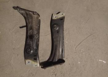 Mocowanie błotnika lewe prawe Skoda Octavia lll 5E0821142A