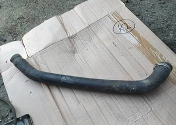 PRZEWÓD WODY  WĄŻ  CHŁODNICY AUDI 80 B4 8A0121101C