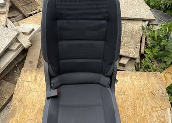 VW TOURAN II 2 1T fotele  siedzenia kanapa 2 RZĄD