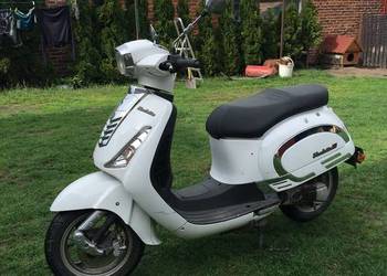 Skuter vendetta 50 biała