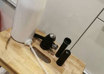 Syfon saturator do wody sodowej 1L biały ART Quick Doda gratis naboje