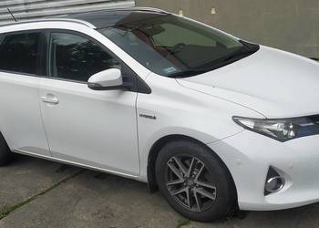 TOYOTA AURIS Hybrid, panorama, navi