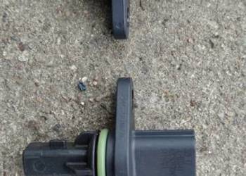 Czujniki położenia wałków rozrządu Nissan Qashqai 1.6 benzyna