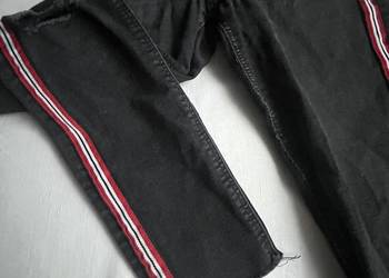 Czarne jeansy ZARA skinny z paskami + 2 pudełka upominkowe gratis