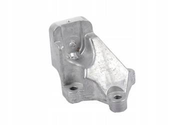 VOLVO S60 przednia srodkowa dolna lapa silnika OE 8649262