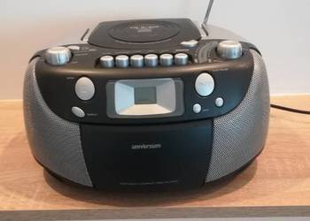 Radio marki Universum CD-R/RW sprawne i ładne