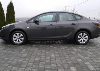 Opel astra 1,6 115 KM Polski salon, II właściciel, nowy rozrząd