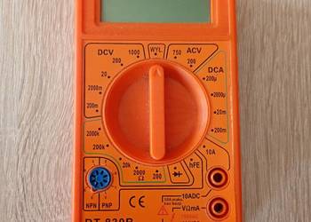 MIERNIK ELEKTRONICZNY CYFROWY MULTIMETR DT-830B uszkodzony na części