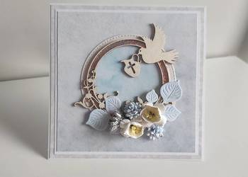 Kartka na Pamiątkę Chrztu Świętego wraz z pudeleczkiem ręcznie robiona Kartka na Pamiątkę Chrztu Świętego wraz z pudeleczkiem ręcznie robiona