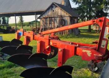 Pług Unia Tur 3+1 4x40