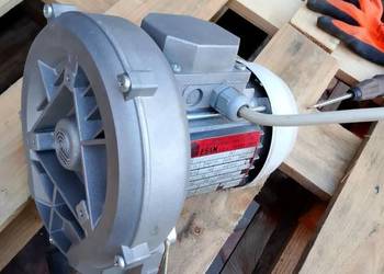 Pompa boczno kanałowa dmuchawa esam 0,2 KW