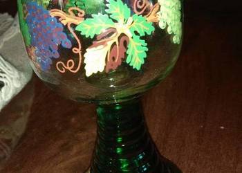 Kieliszki do wina. Rymer.  Na zielonej nodze Kieliszki do wina. Rymer.  Na zielonej nodze