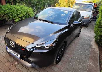 Sprzedam Mazdę 2 benzyna z 2024 roku