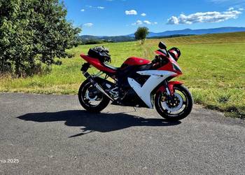 Yamaha R1 Rn09 2002 stan bardzo dobry możliwa zamiana