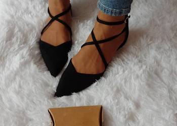 (40) ASOS Design/ Czarne, zmysłowe Baleriny z zapięciem z Londynu, NOWE