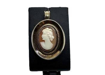 Srebrna Broszka-Zawieszka Kamea pr 830 8,13g