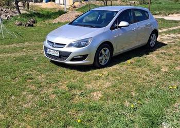 Opel Astra J 2013 r