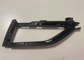 VW Golf 7 VII kratka prawa zderzak przód 5G0853212H VW Golf 7 VII kratka prawa zderzak przód 5G0853212H