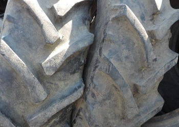 Opony 12,4R32 Stomil Opony 12,4R32 Stomil