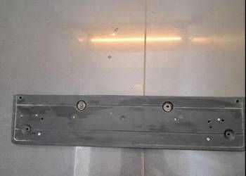 Podstawa tablicy rejestracyjnej BMW X3 E83 LiFT