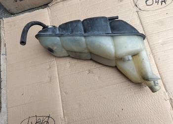 Mercedes W210 W 210 2105000249 ZBIORNICZEK WYRÓWNAWCZY WODY PŁYNU